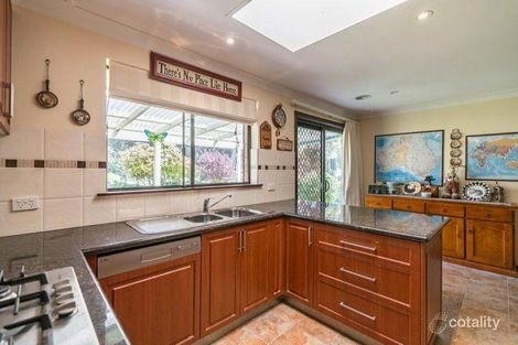 Property photo of 15 Thoopara Place Orange NSW 2800