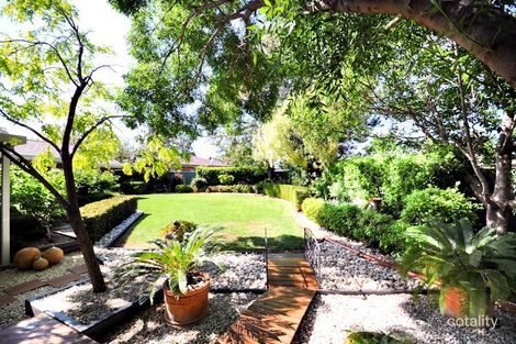 Property photo of 7 Tudor Place Dubbo NSW 2830