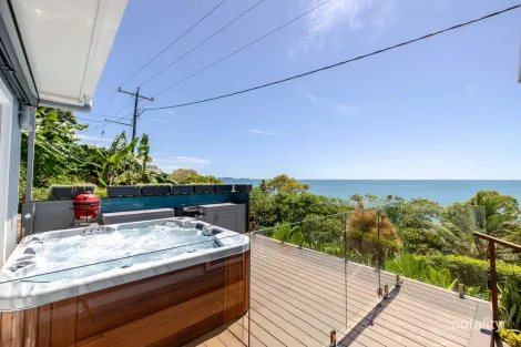 1385 Mossman-Daintree Rd, Rocky Point, QLD 4873