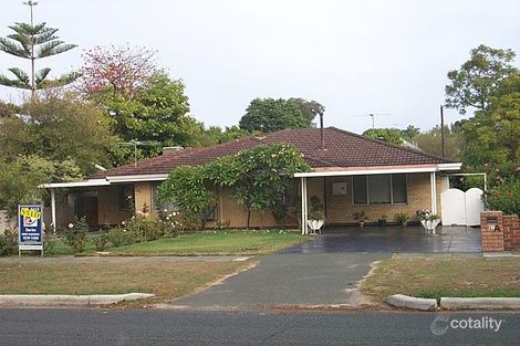 61a Irwin St, East Fremantle, WA 6158