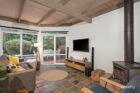 Property photo of 22 Wendover Place Yallambie VIC 3085