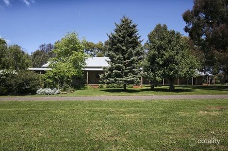 321 Chanters Lane, Fern Hill, VIC 3458