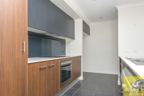 Property photo of 27 Saint Helen Crescent Warner QLD 4500