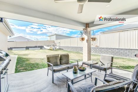 Property photo of 33 Keane Drive Kelso NSW 2795