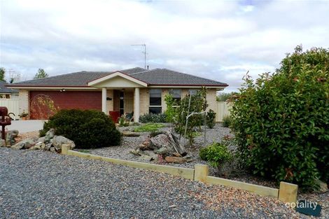 Property photo of 5 Haddon Court Yass NSW 2582