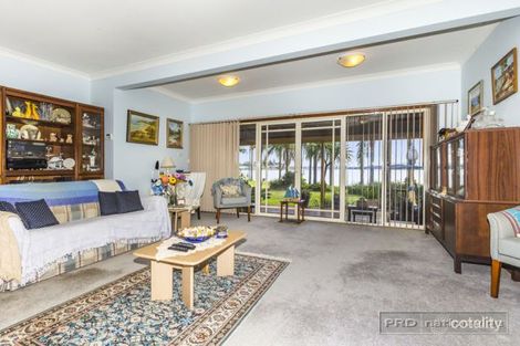 Property photo of 8 Thompson Street Belmont South NSW 2280