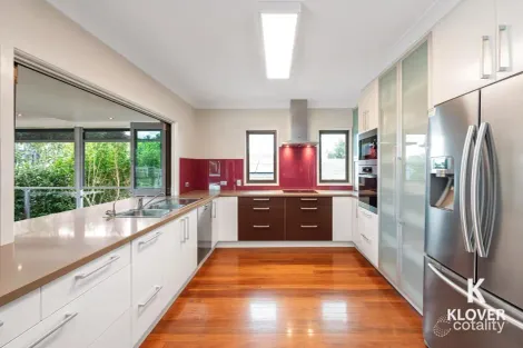 Property photo of 8 Arctic Street Upper Mount Gravatt QLD 4122