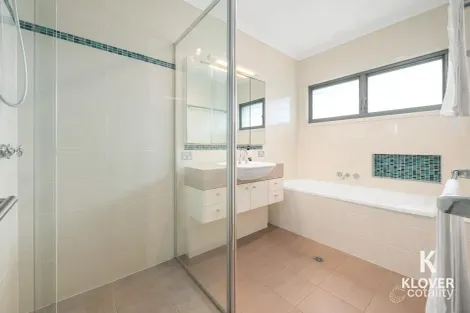 Property photo of 8 Arctic Street Upper Mount Gravatt QLD 4122