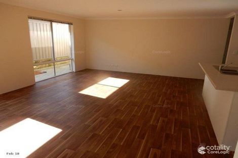 Property photo of 2 Podger Way Brookdale WA 6112
