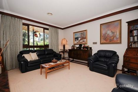 Property photo of 77 Meadowgate Drive Chirnside Park VIC 3116