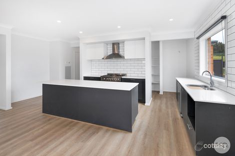 Property photo of 8 Eucalyptus Court Beaufort VIC 3373