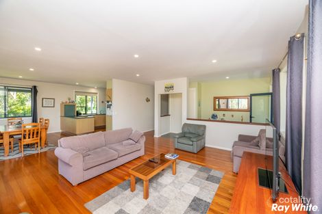 Property photo of 31 Seabreeze Parade Green Point NSW 2428