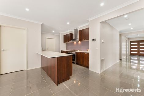 Property photo of 28 Moore Mews Pakenham VIC 3810