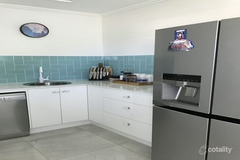 Property photo of 5 Timaru Place Emu Park QLD 4710