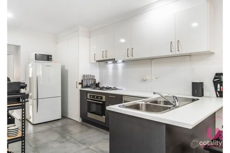 Property photo of 6/98 Ahern Road Pakenham VIC 3810
