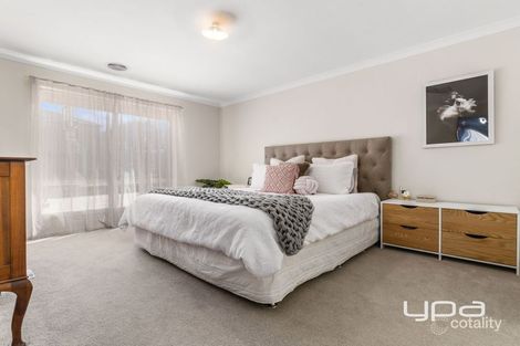 Property photo of 3 Moonlight Court Darley VIC 3340