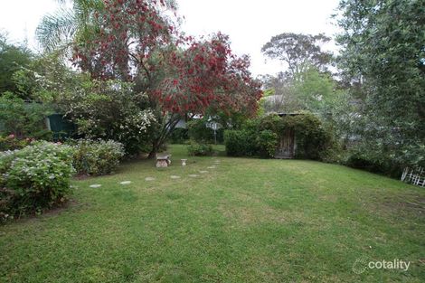 Property photo of 15 Beauty Crescent Surfside NSW 2536