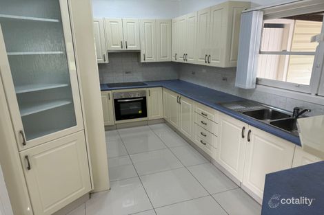 Property photo of 118 Juno Parade Greenacre NSW 2190