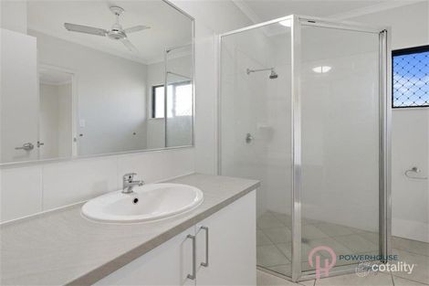 2/32 Accatino St, Edmonton, QLD 4869