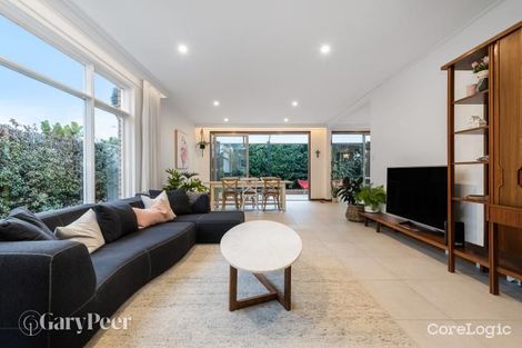 Property photo of 15 Lambert Road Caulfield North VIC 3161