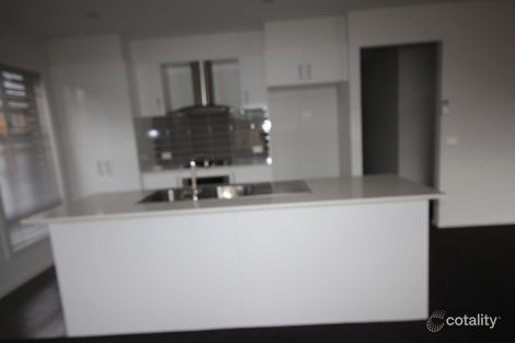 Property photo of 16 Cabernet Drive Somerville VIC 3912