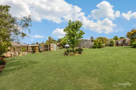 Property photo of 8 Francis Close Romsey VIC 3434