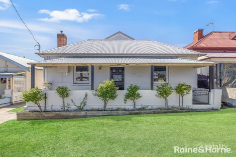 163 Durham St, Bathurst, NSW 2795