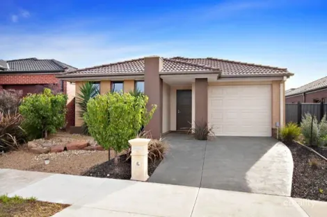 Property photo of 16 McCubbin Way Mernda VIC 3754