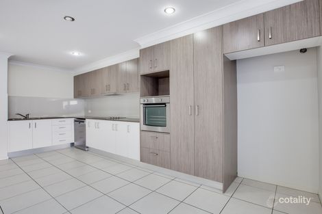 Property photo of 2/27 Hookes Terrace Springfield Lakes QLD 4300
