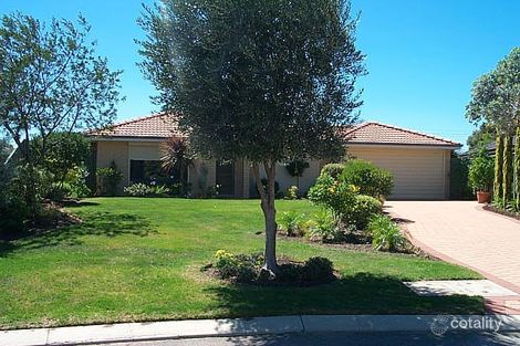 33 Eastleigh Loop, Currambine, WA 6028