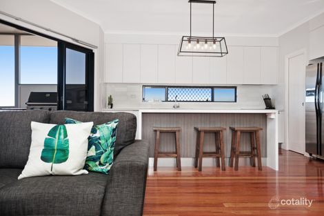 Property photo of 30 Shutehaven Circuit Bushland Beach QLD 4818