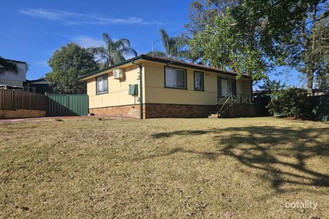 9 Law Cres, Tregear, NSW 2770