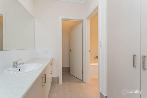 Property photo of 10 Tangelo Court Direk SA 5110