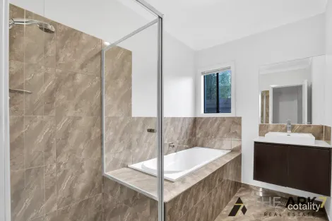 Property photo of 24 Carramar Drive Harkness VIC 3337