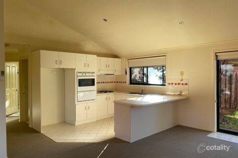 Property photo of 4/7 Chinnock Court Craigieburn VIC 3064