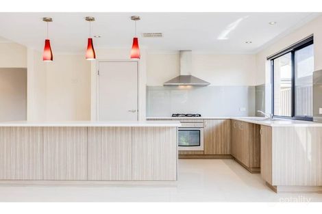 Property photo of 47 Shreeve Road Canning Vale WA 6155