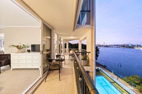 Property photo of 24/39 Vernon Terrace Teneriffe QLD 4005