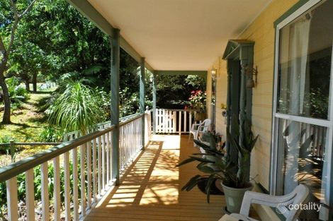 Property photo of 35 Dapsang Drive Tamborine Mountain QLD 4272