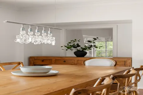 Property photo of 37 Wilson Street Berwick VIC 3806