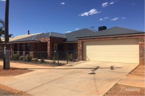 34 Hopetoun St, South Kalgoorlie, WA 6430