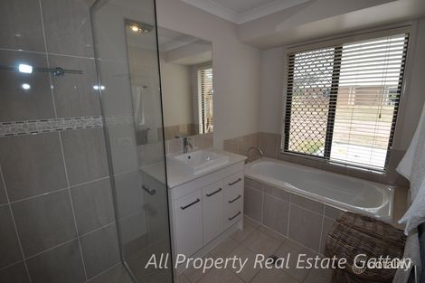 12 Banksia Rd, Gatton, QLD 4343