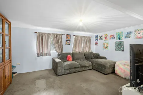 Property photo of 53 Teranca Road Greenfields WA 6210