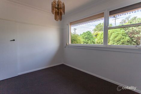 Property photo of 10 Kent Road Dapto NSW 2530