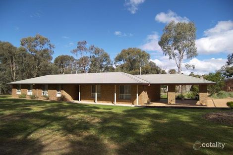 24 Lawrence Rd, Strathfieldsaye, VIC 3551