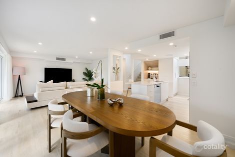 5374 Bay Hill Tce, Hope Island, QLD 4212