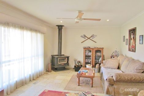 Property photo of 17 Princes Avenue Drouin VIC 3818