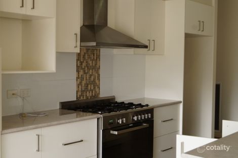 Property photo of 9 Braeburn Crescent Orange NSW 2800