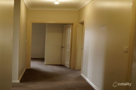 Property photo of 9 Braeburn Crescent Orange NSW 2800