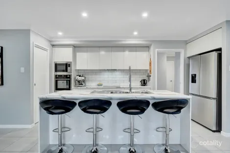 Property photo of 84 Conway Street Mount Low QLD 4818