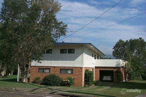 Property photo of 37 Currawong Crescent South West Rocks NSW 2431